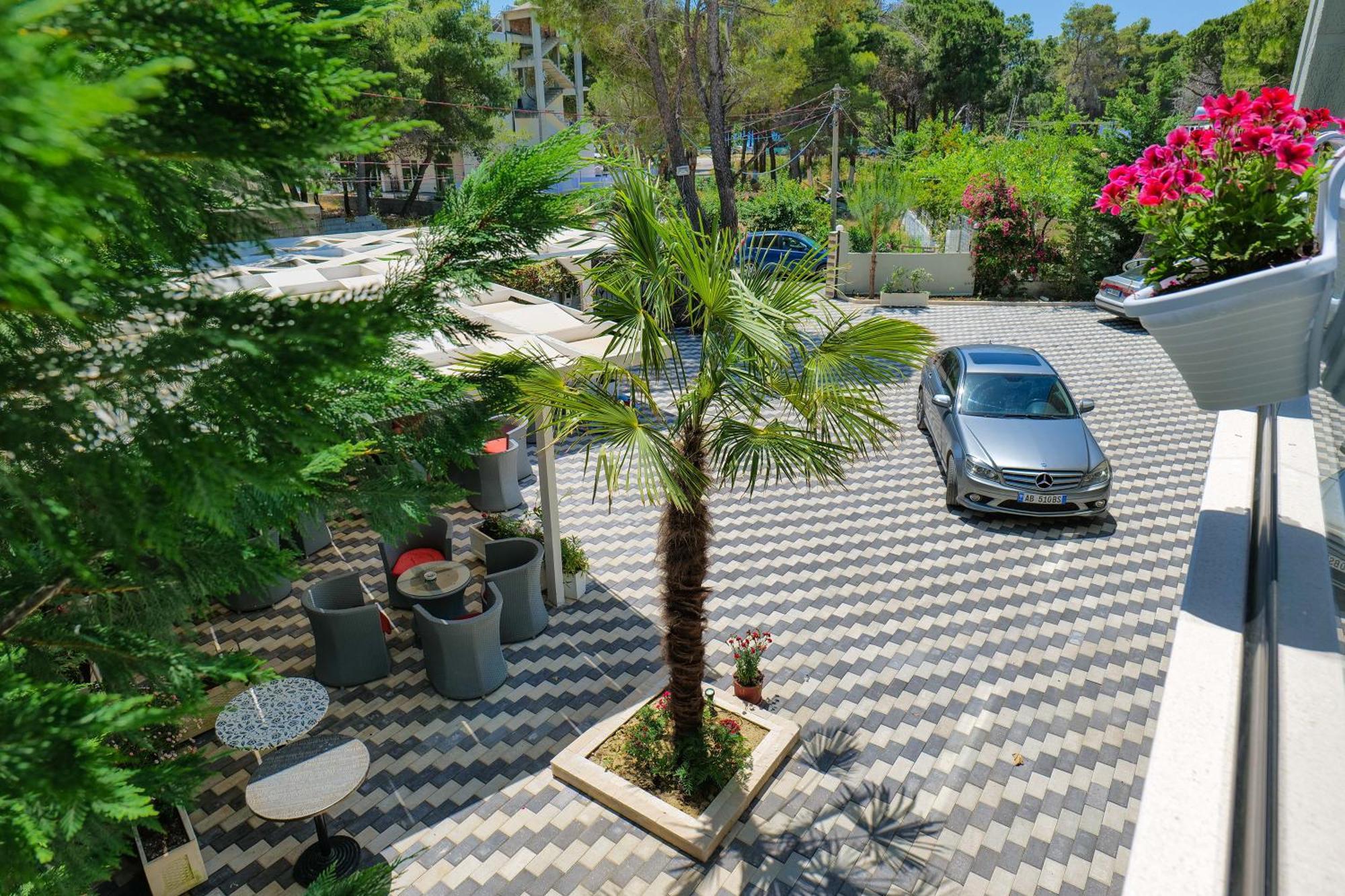 Hotel Celaj Vlorë Buitenkant foto