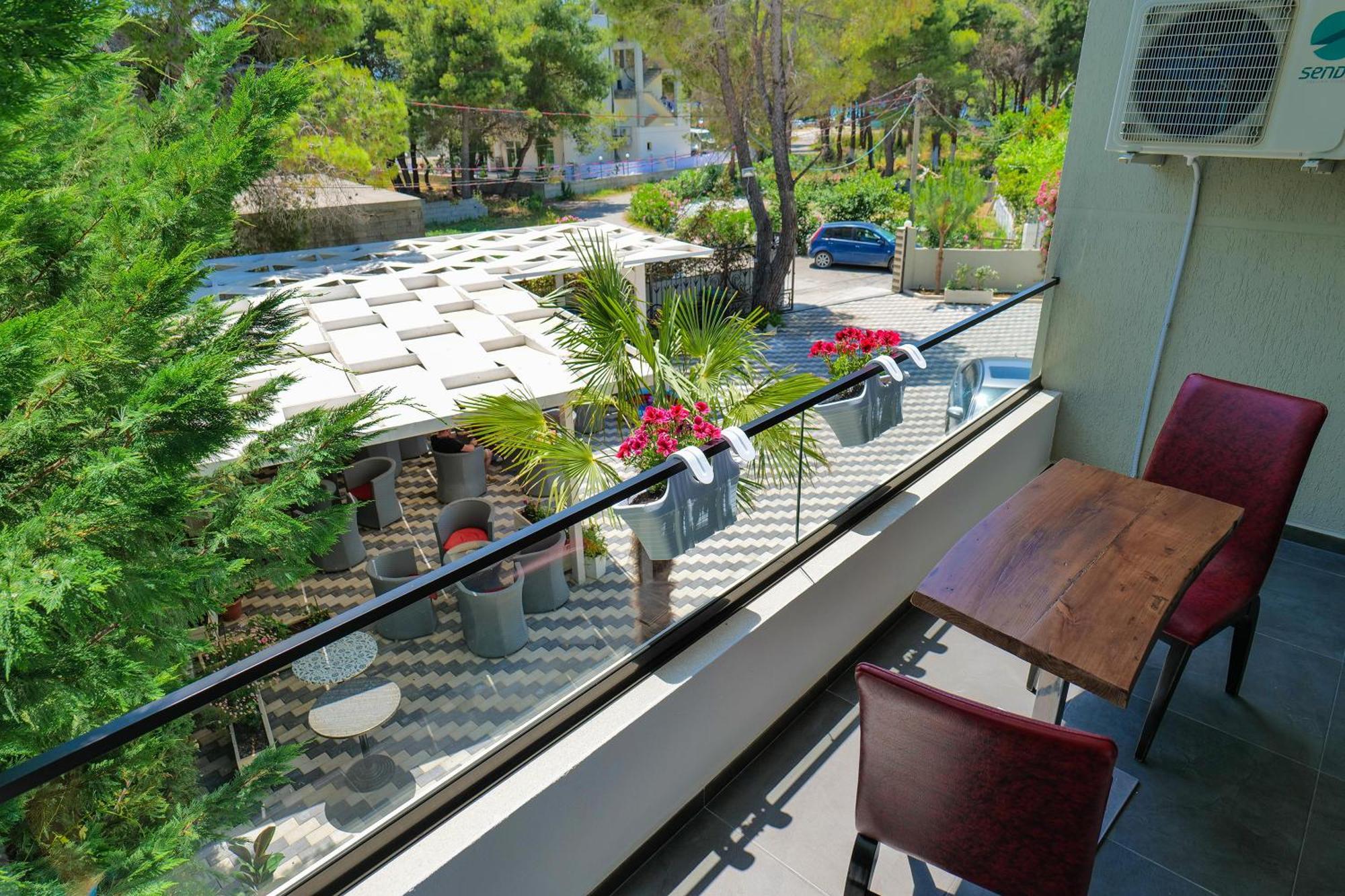 Hotel Celaj Vlorë Buitenkant foto